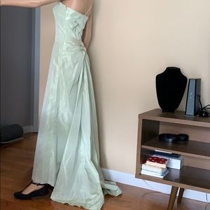 Vera Wang formal dress